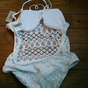 Reaction Kenneth Cole Swim - Women's one piece lace bathing suit. Reaction Kenneth Cole Swim - Women's one piece lace bathing suit.